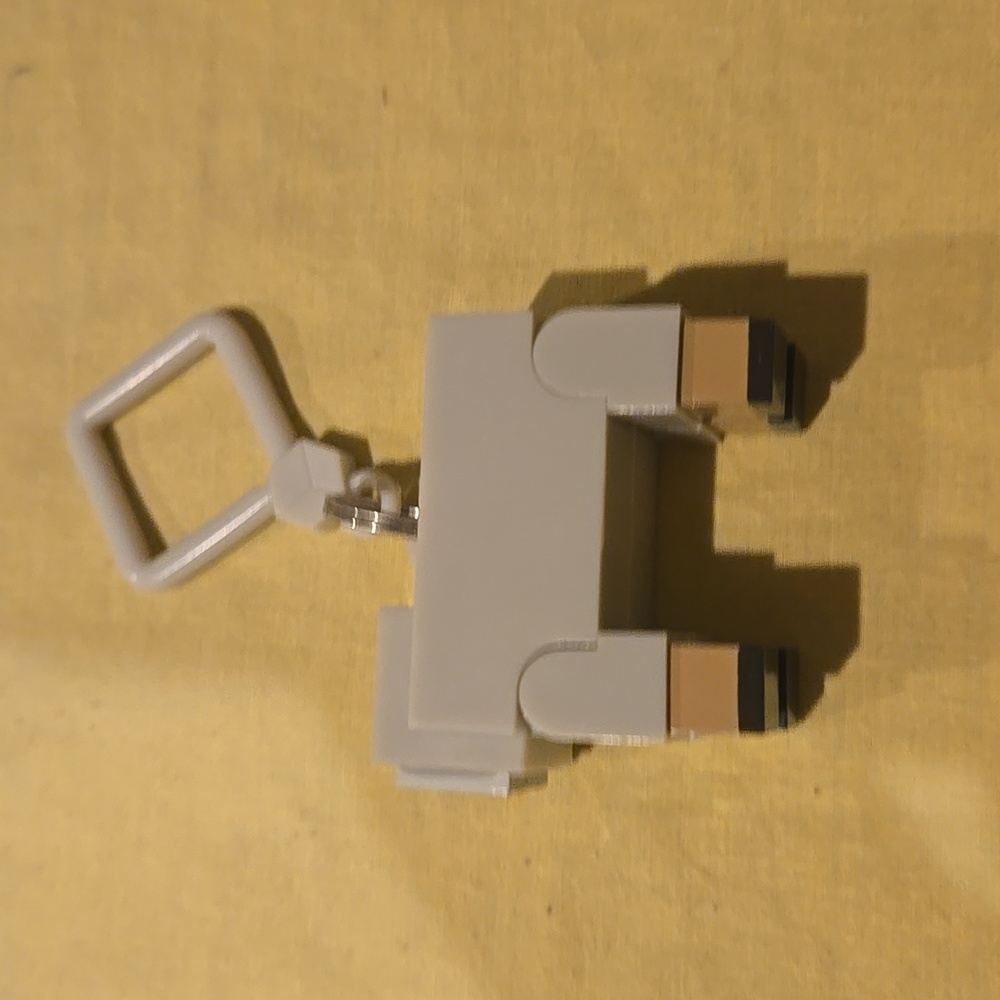 Minecraft Sheep Keychain (2014) - Picture 2 of 6